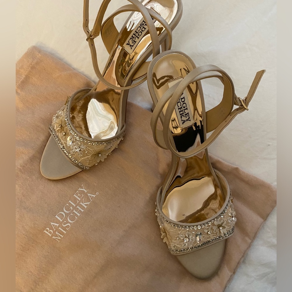 Badgley Mischka, wedding heels